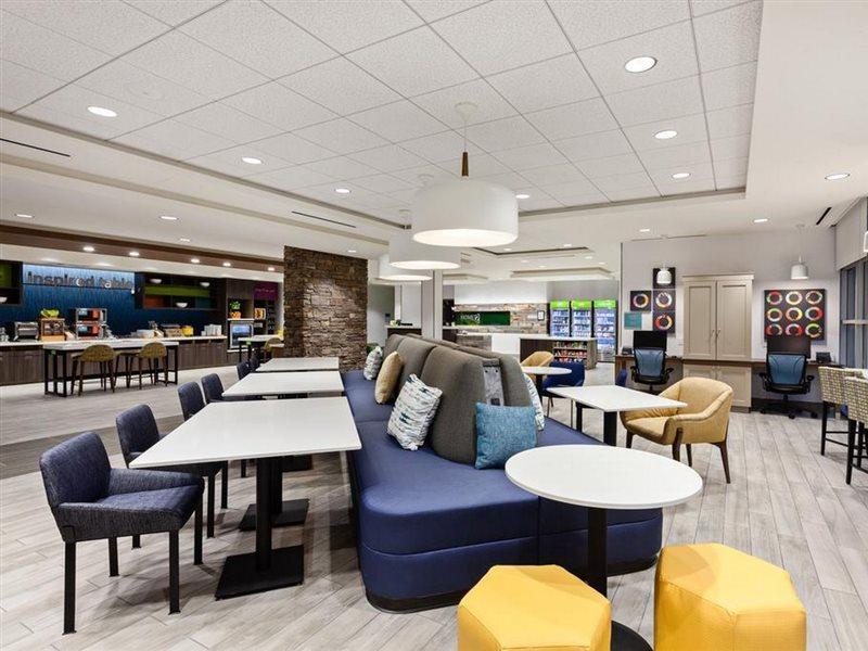 Home2 Suites By Hilton Temecula Exterior photo